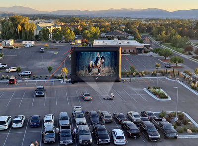 ELITE Outdoor Movies Platinum 42' Inflatable Screen